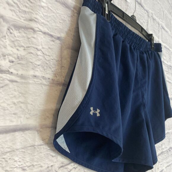 Under Armour Women’s Athleisure Elastic Waist Speed Stride Shorts Navy Size XXL - Picture 2 of 5